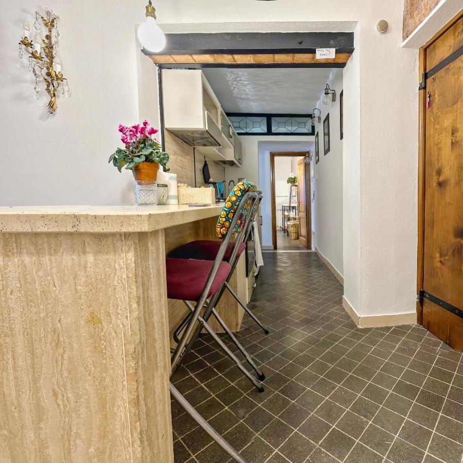 Lovely Apartment In Via Della Scala, Trastevere Rome Exterior photo